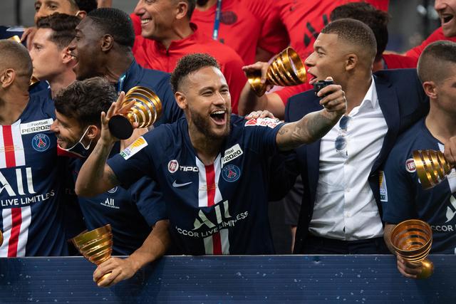 乔帅雪藏王哲林重用胡金秋 后者20分率队首胜