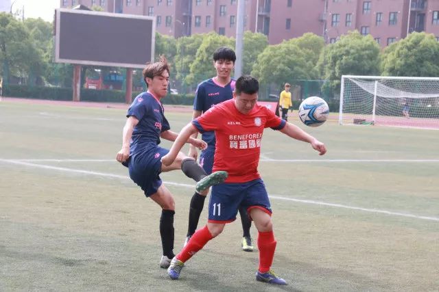 布伦森38分尼克斯力克76人 老鹰送公牛3连败