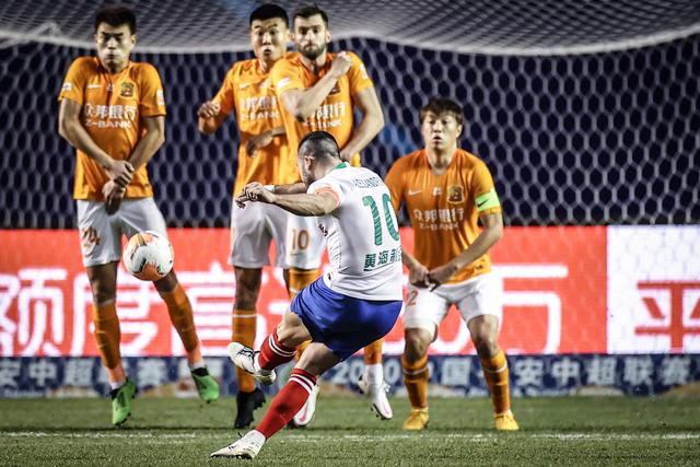 河村勇辉21+10日本男篮不敌巴西 卡波克洛33分